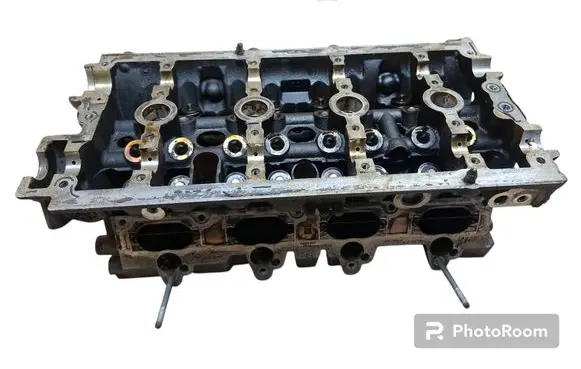 Audi A4 S4 B7 8E 8H Engine head 06F103373