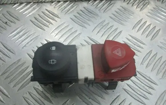 Renault Scenic II - Grand scenic II Hazard light switch