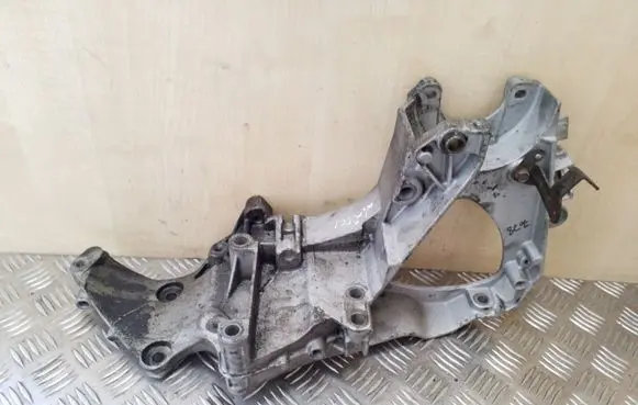 Renault Espace - Grand espace IV A/C compressor mount bracket 8200123833
