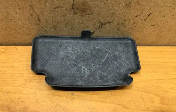 Hyundai i30 Panel drawer/shelf pad 
