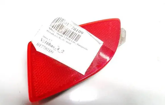 Mazda 3 II Rear tail light reflector k2442 bcw8515m0 k2442bcw8515m0