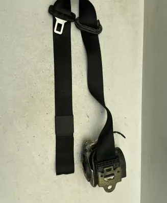 Audi A3 S3 8L Front seatbelt 8L3857705A 560559500B 06122000
