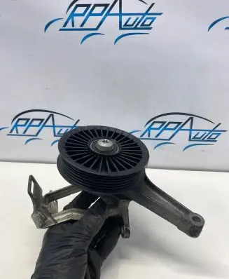 Mercedes-Benz S W221 other engine part A2782340039