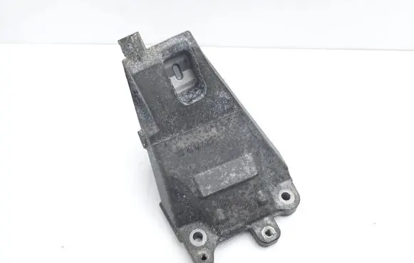 Mercedes-Benz SL AMG R231 Engine mounting bracket A2782236604