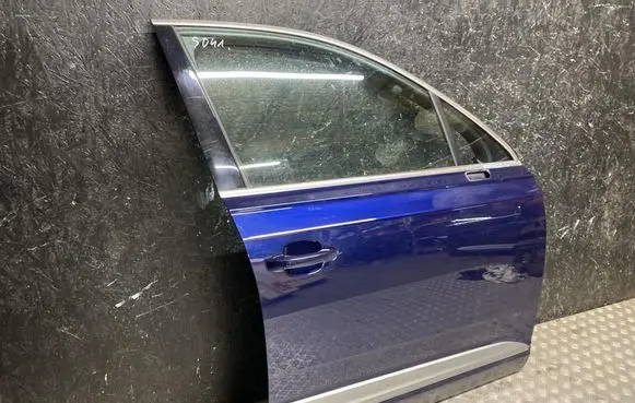 Audi Q7 4M Front door 