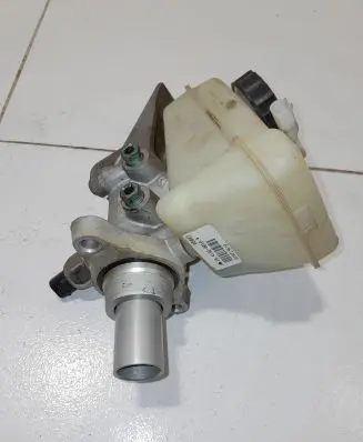 Mercedes-Benz ML W164 Master brake cylinder A1644300202 03350886811