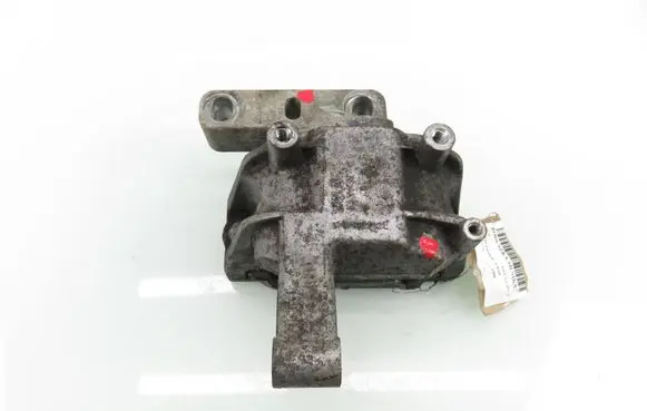 Volkswagen Tiguan Engine mount vacuum valve 5N0199262E