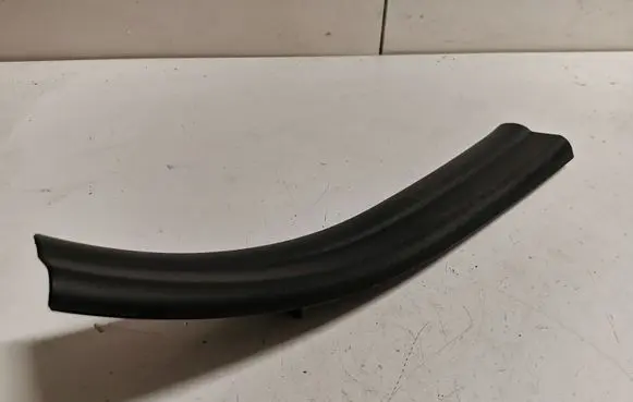 BMW X1 F48 F49 Rear sill trim cover 7326811