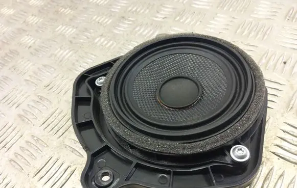 BMW X3 F25 Front door high frequency speaker 9209185