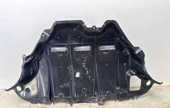 Nissan Leaf II (ZE1) Rear bumper underbody cover/under tray 748A23NL0A