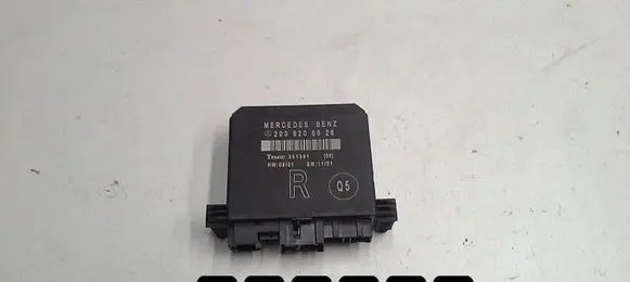 Mercedes-Benz C W203 Engine control unit/module A2038206626