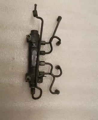 Audi A8 S8 D2 4D Fuel main line pipe F00R000253