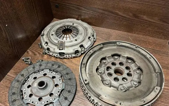 Opel Vivaro Clutch set kit 324081710