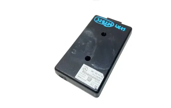 Mercedes-Benz CLS C219 Other control units/modules B67824232 HW4905 SW4905