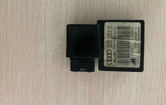 Clutch pedal sensor