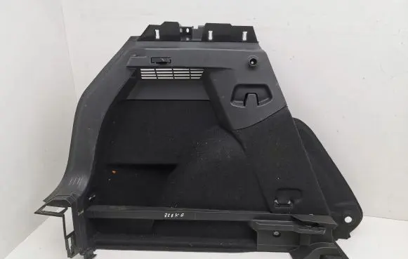 Volkswagen Golf VIII Trunk/boot side trim panel 5H6867427M