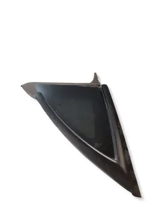 Tesla Model Y Rear side window 162116200E