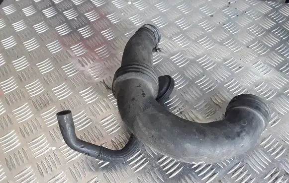 Renault Megane II Intercooler hose/pipe 8200143788