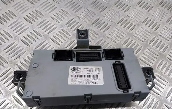 Alfa Romeo GT High voltage junction box 60684632
