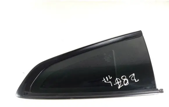 Ford Mustang VI Rear side window FR3Z-6329711-A FR3B-6329701-AE