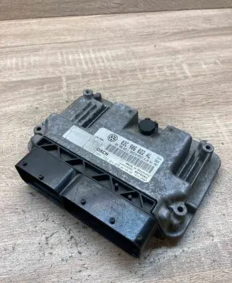 Volkswagen Golf V Engine control unit/module ECU 03C906022AL 0261S04399