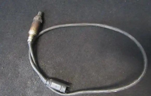 BMW 5 E39 Lambda probe sensor 0258005109 11781433940.9