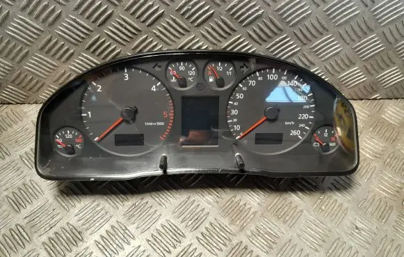 Audi A6 S6 C5 4B Speedometer (instrument cluster) 4B0920932K 110008948045