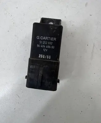 Citroen Xsara Picasso Glow plug pre-heat relay 51252002 9640469680 259405