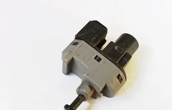 Ford Mondeo Mk III Brake pedal sensor switch 1S7T13480AA