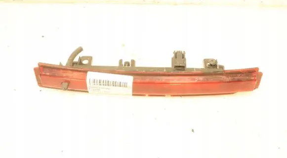 Renault Captur Third/center stoplight