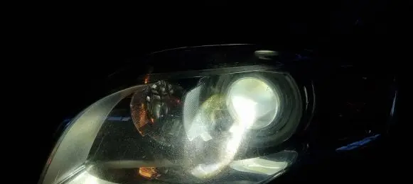 Audi A4 S4 B7 8E 8H Headlight/headlamp 8E0941003AM 0301219271 1307329115