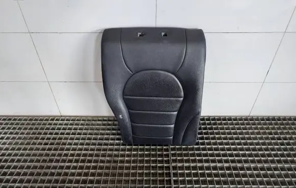 Mercedes-Benz C W205 Second row seats 