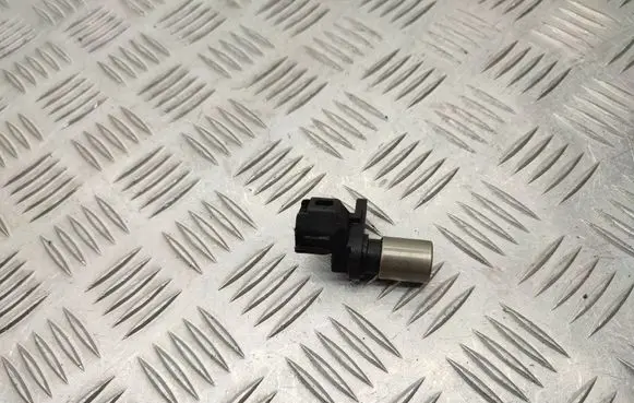 Toyota Avensis T250 Crankshaft position sensor 9091905017 0296000251