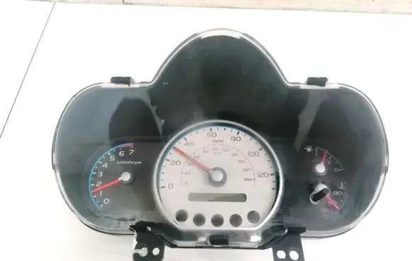 Hyundai i10 Speedometer (instrument cluster) 940010X250 94001-0X250