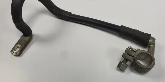 Volkswagen Golf V Negative earth cable (battery) 1T0971235A