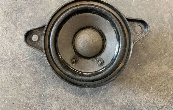 Mercedes-Benz E W211 Panel speaker A2118203002