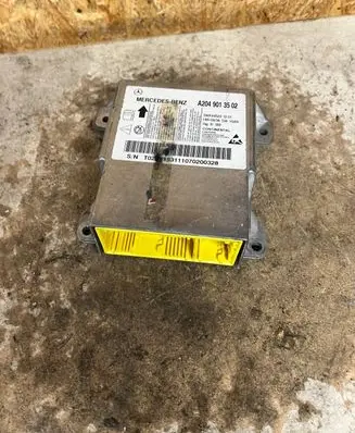 Mercedes-Benz C W204 Airbag control unit/module A2049013502 5WK44524