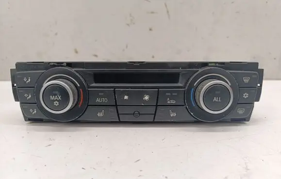BMW X1 E84 Climate control unit 9224544