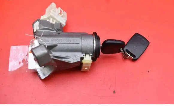 Toyota Yaris Ignition lock