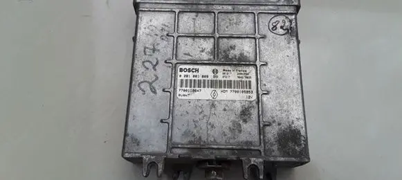 Renault Scenic I Engine control unit/module 0281001809 HOM7700105953