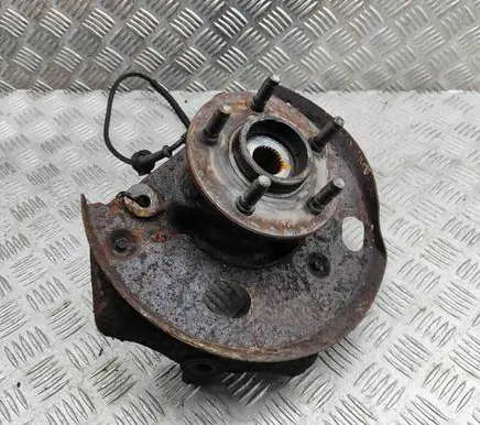 Ford Explorer Front wheel hub 3994704