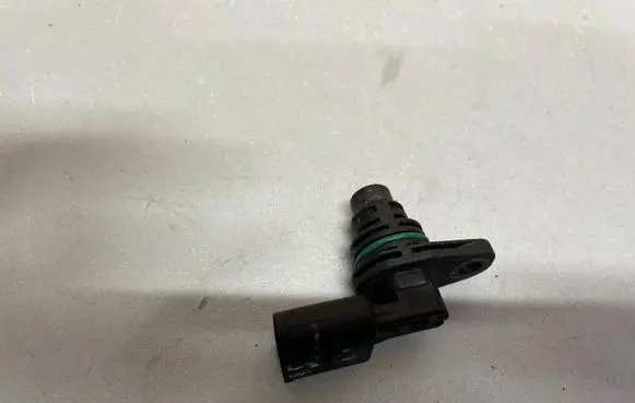 Audi A3 S3 8V Camshaft position sensor 030907601E