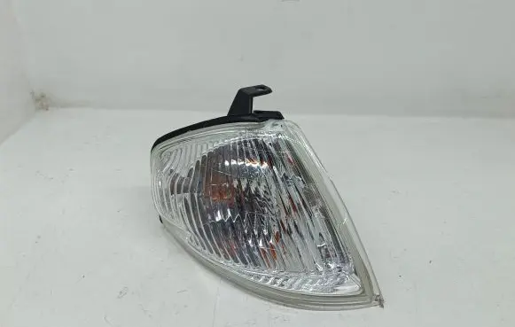 Mazda 323 Front indicator light 083161515R