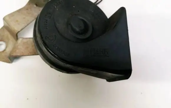 Ford Mondeo Mk III Horn signal E30055306