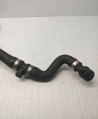 BMW X3 E83 Engine coolant pipe/hose 64213400409