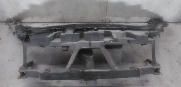 Renault Scenic II - Grand scenic II Radiator support slam panel 8200140174