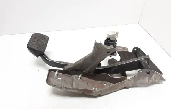 Volvo XC60 Brake pedal 31341100