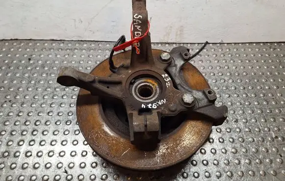 Renault Logan II Front wheel hub spindle knuckle S25056974 400151018R