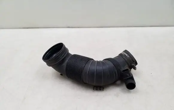 Skoda Superb B6 (3T) Coolant pipe/hose 3C0129654Q
