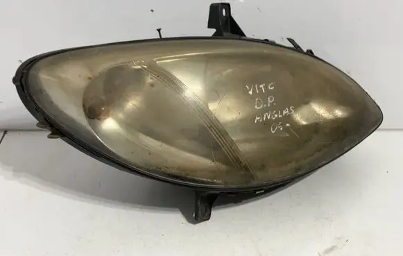 Mercedes-Benz Vito Viano W639 Headlight/headlamp 24670400RE